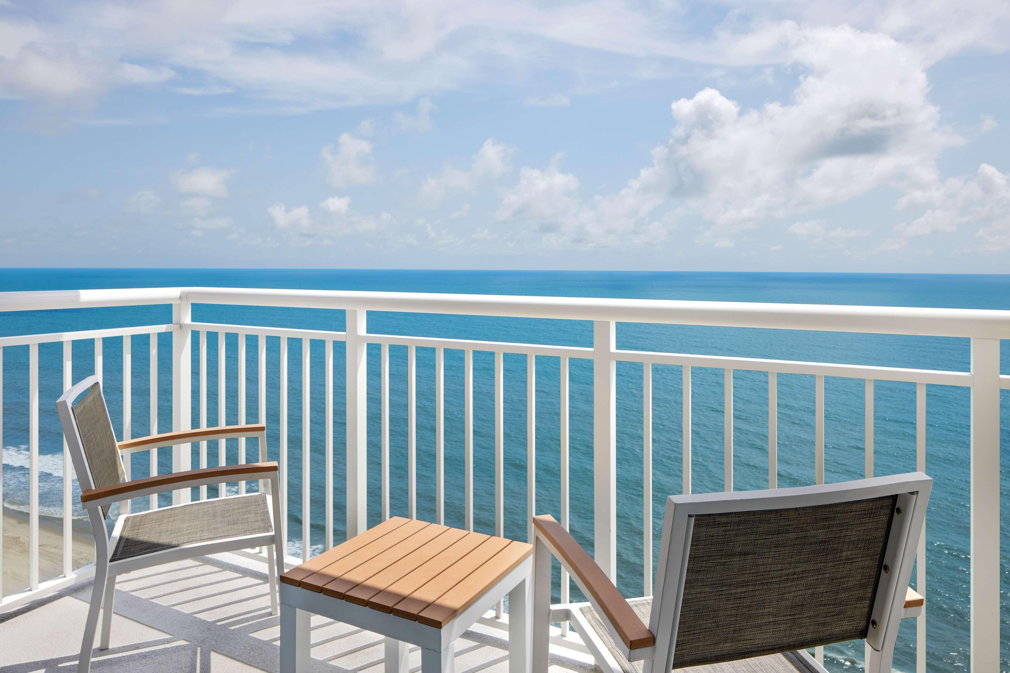 Homewood Suites By Hilton Myrtle Beach Oceanfront Exterior photo